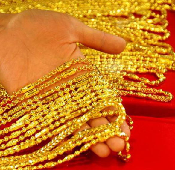 现货黄金跌0.41% 纽约期金跌约1.1%