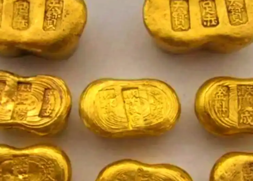 黄金和白银价格触及历史新高 特朗普对欧洲的关